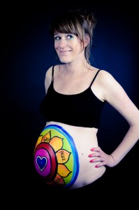 Zwangerschapsfotoshoot met buikschildering