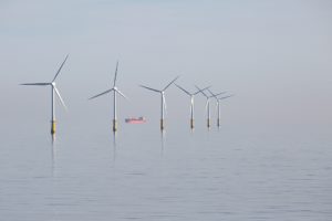 Scheepvaart rondom windmolenpark Amalia