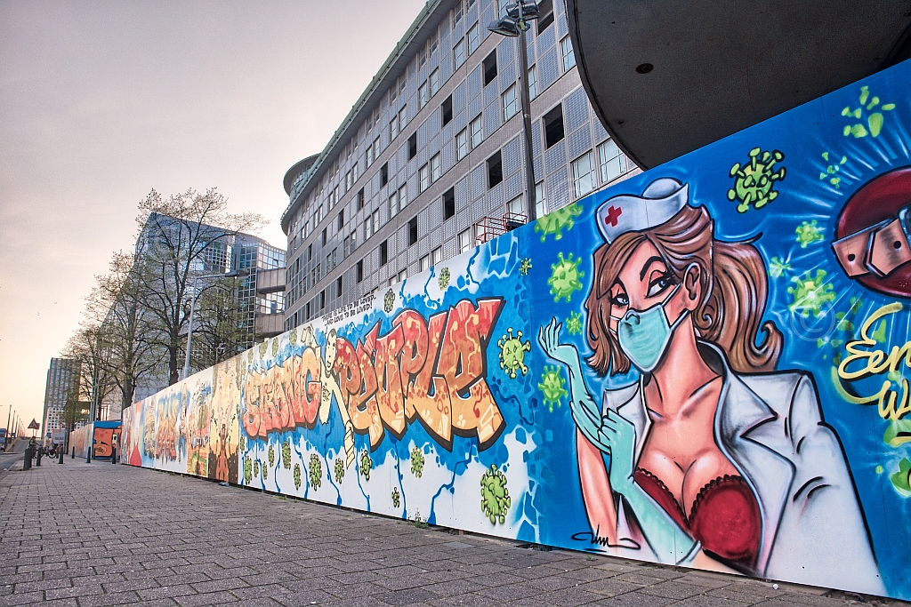 Corona street art Den Haag
